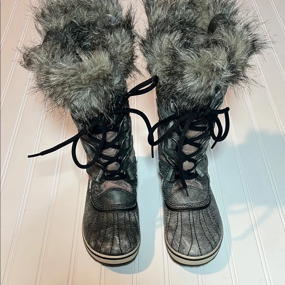 Sorel Tofino II Boot with Faux Fur Trim